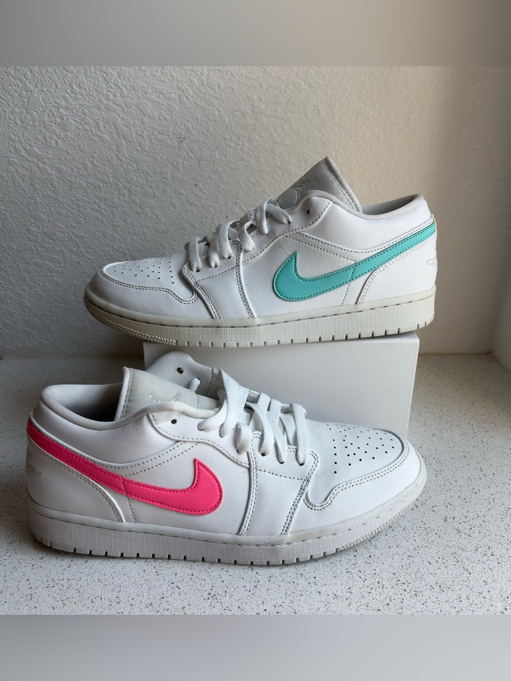 Nike Air Jordan 1 Low White Multi-Color Swoosh Neon CW7033-100 Men's Size 10